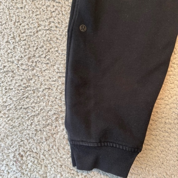 Lululemon Scuba High-Rise Jogger *Fleece 28"Color Black Size 10 - Picture 7 of 13